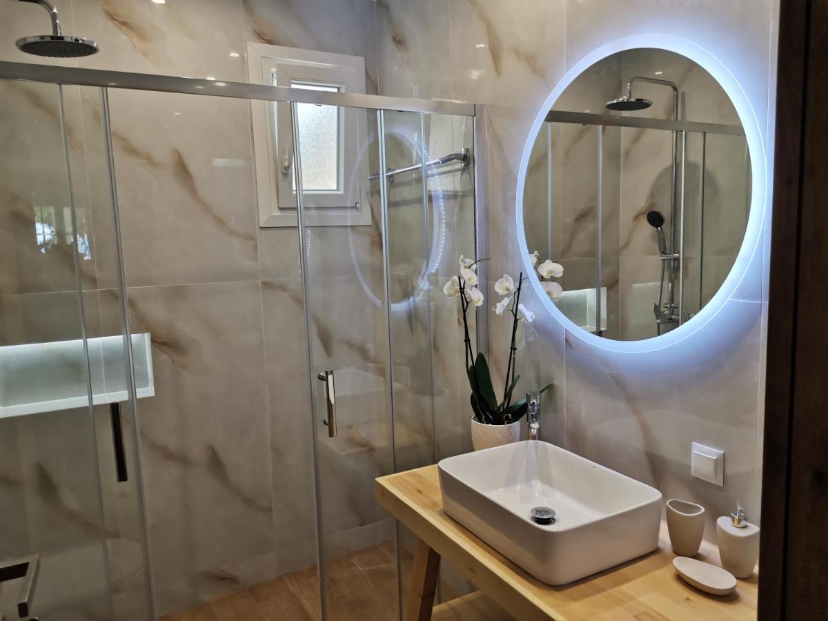 Nely'S Luxury Home Nydri  Esterno foto
