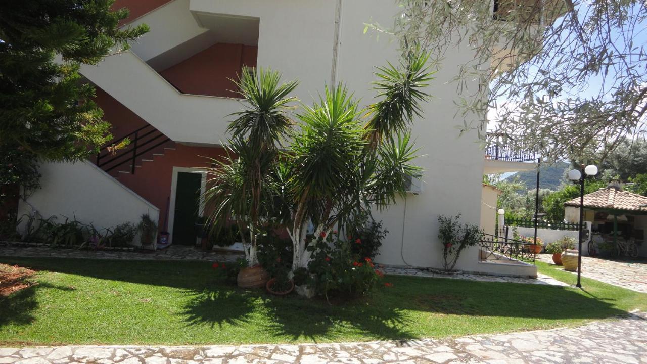 Nely'S Luxury Home Nydri  Esterno foto