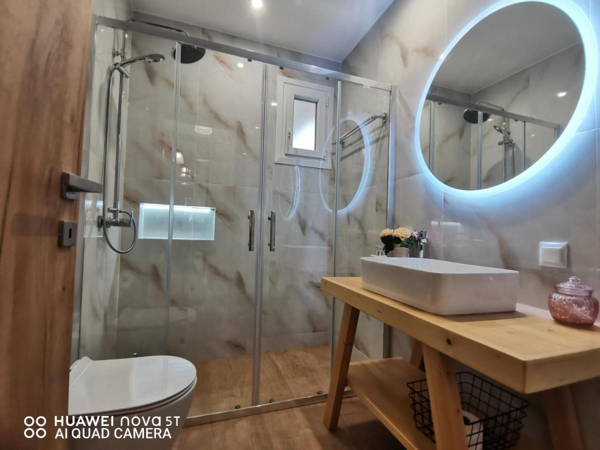 Nely'S Luxury Home Nydri  Esterno foto